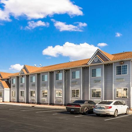 Quality Inn & Suites Near Nas Фаллон Екстер'єр фото