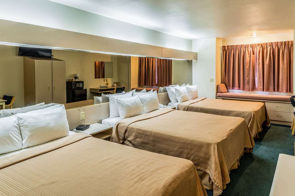 Quality Inn & Suites Near Nas Фаллон Номер фото